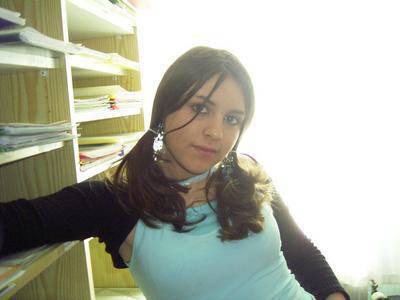 c lamyae de f�s  ke g a peine fait  connaissance avec vrm c une fille tro sympas et tres gentille vrm jladore big kiss comme tu dis ( ben c a vs de lasser les cms lol)